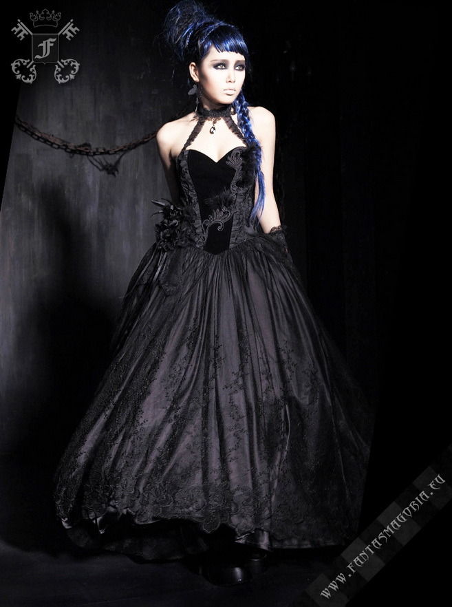 spookyloop:  Long gothic bustier dress by Punk Rave79,00 € 