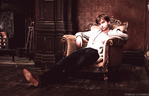 tenrose-s:David Tennant Appreciation Week:Day 05- Most Attractive Tennant: Despite the thousands of 