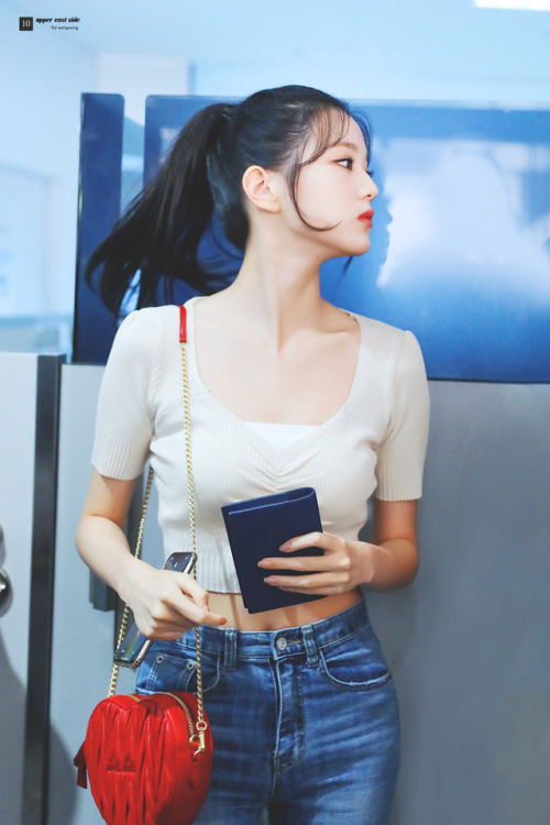 phorbidden: iz-onez:© upper east side ◈ do not edit Jang Wonyoung