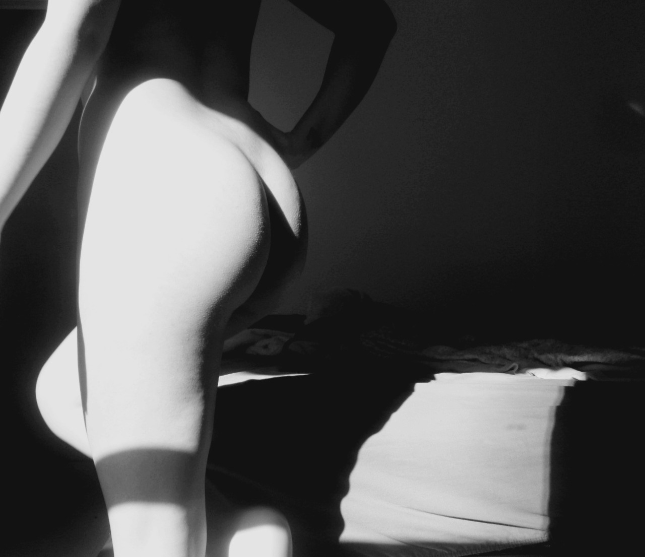 a-femmefatalist:  Intending to burn 
