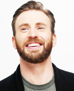 weheartchrisevans:  I won’t say it’s