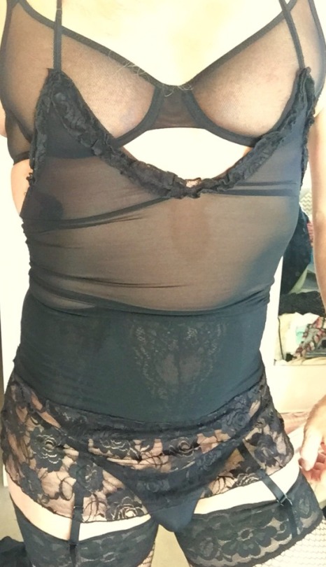 sohard69black:  Who can resist black lace? Or more to the point…who would?