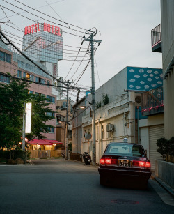 lukepownall:Hotel La Cachette, Asakusa.