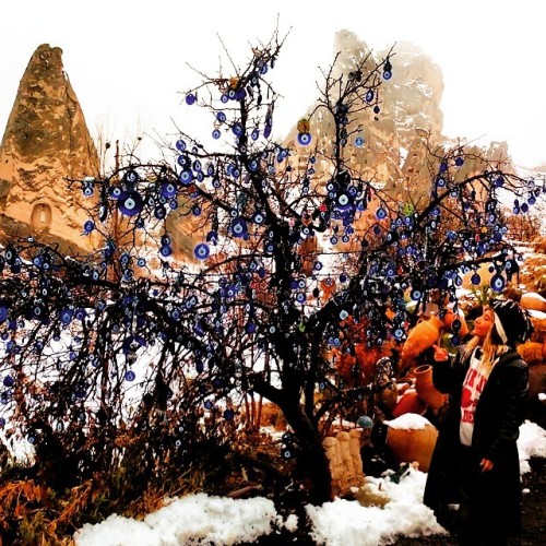 tugetemizler:I’ ve lost in the nature ;) … Doğada kaybolmuşmuyum ne??? Kapadokya #cappadoccia #kapadokya #turkey #türkiye  #travel #trip #snow #winter #objektifimden #aniyakala #look #instagood #instalike  #me #tatil  #spam #webstagram #tweegram