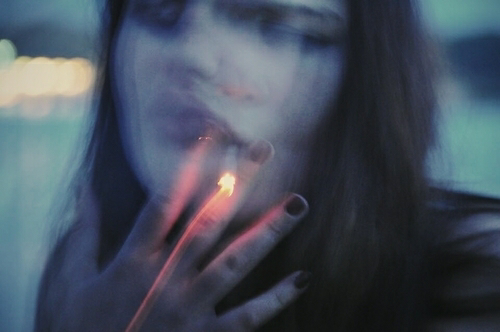 cigarxttss:  you smoke for fun, i smoke to die.