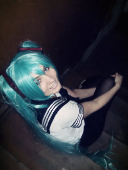 Hatsune Miku schoolgirl by a4th 