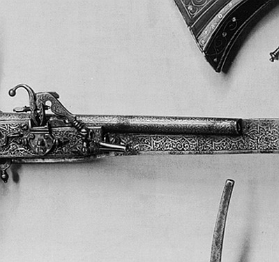 art-of-swords:Combination of Sword and Wheel-lock PistolDated: 1580-1590Culture: GermanMedium: parti