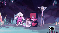 kasukasukasumisty:  I imagined how Garnet’s eyes must’ve looked in that scene and I snorted 