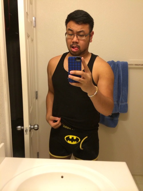 chesterlepanda:  See? Batman!!! 