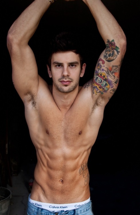 allare:  Jeremy Brink