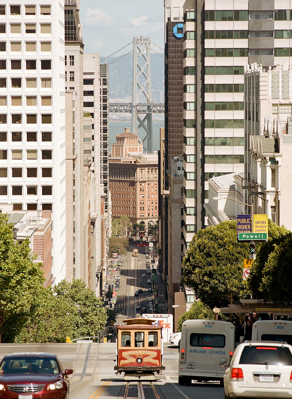 ahsah:  Summer in San Francisco - San Francisco, CA - Mamiya 645 Pro - Kodak Portra