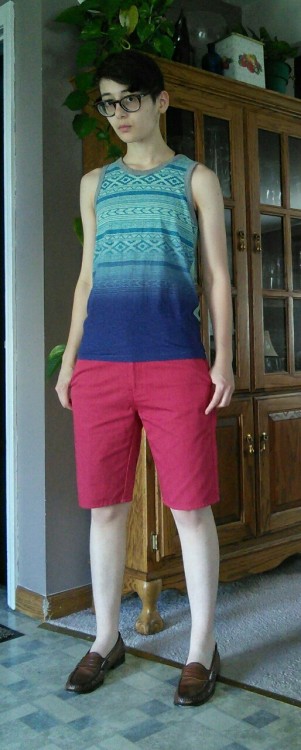 Shoes: Stephàn Bossi from Amvet’s thrift store Shorts: Volcom from TJ Maxx Shirt: Unionbay boy