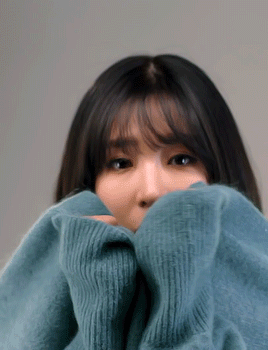 changdols: “Your ‘New Artist Moments’, those come once in a lifetime, and the fact that I get to experience this again after [laughs] 14 years, it feels amazing. So I’m being thankful.” - Tiffany Young for MTV’s ‘Homecoming’ ♡