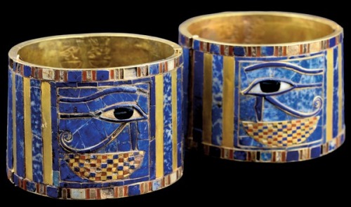 Bracelets of Sheshonq IIBracelets of Sheshonq II, from the Tomb of Sheshonq II at Tanis. Gold, lapis