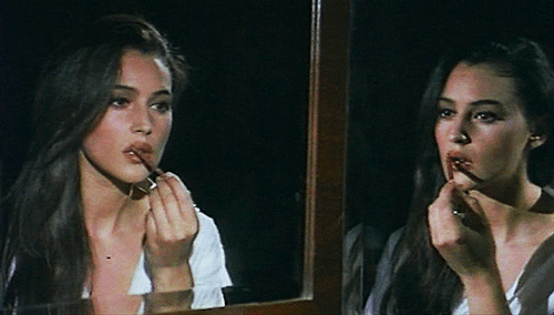 assyrianjalebi:Monica Bellucci in La Riffa (1991)