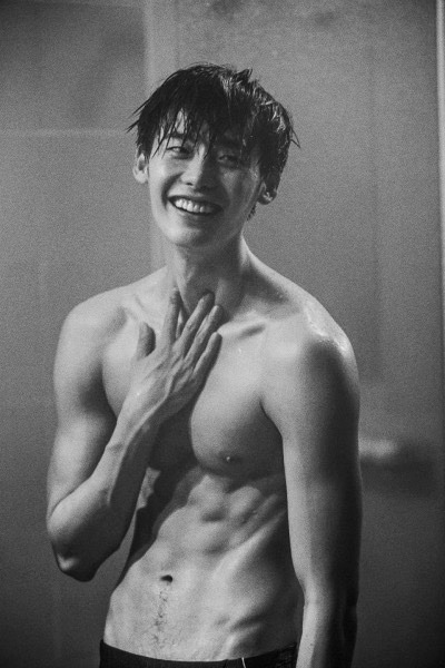 Lee Jong Suk