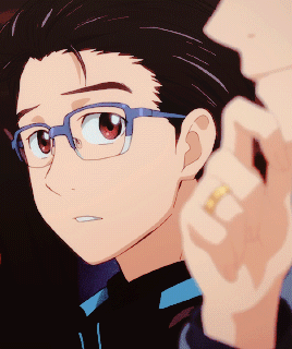 sakusa-chan:Megane Eros (◕ ω ◕)ﾉ♡   || Yuri!!! on Ice ep.11