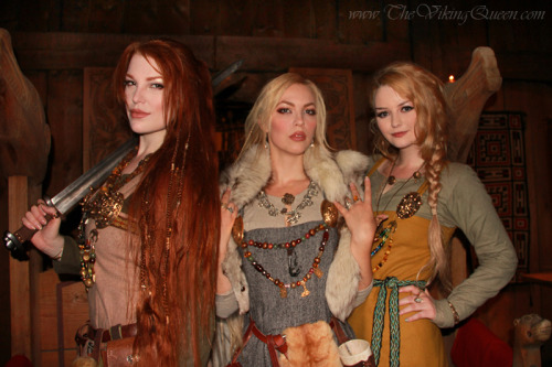 norsevikingqueen:  ~My dearest friends and I, Lofotr Viking market “2014″~Show them all the love:myelvenkingdom &nolemireFor more viking photos:www.TheVikingQueen.com