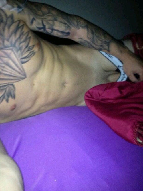 naughtyhotaussieguys:  Rhys G. Aussie boy! adult photos