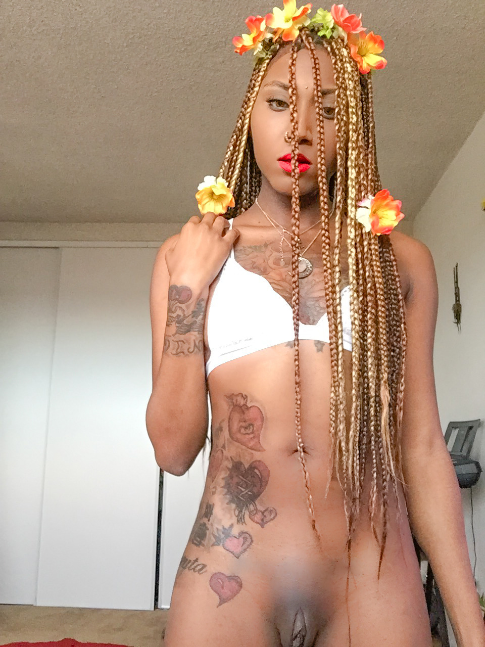 honeyclitgoddezz:  jxnchuriki:  Give Eve Melanin.  Divine  Definitely divine