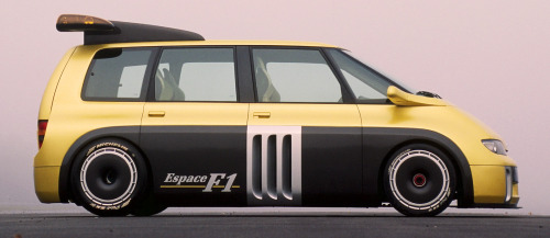 carsthatnevermadeitetc:  Renault Espace F1 Concept, 1995. A Formula 1 racing car with the body of a minivan, the Espace F1 was built by Matra (who made the 1st, 2nd and 3rd generation Espaces for Renault) to celebrate both the tenth anniversary of the