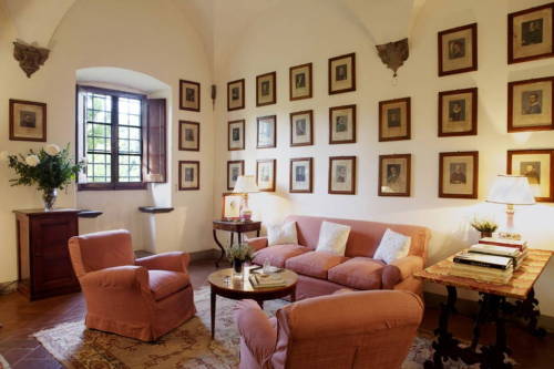 bnbcorners:San Casciano in Val di pesa, Firenze, Italy10 Bedrooms, 8+ BathroomsAccommodates 16$1295 