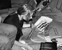 beingindie:  Kim Gordon, designing the cover of Daydream Nation. 