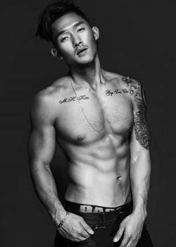 allasianguys:  Justin Kim 