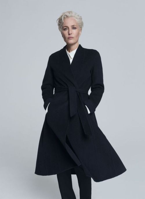 fywomeninsuits:Gillian Anderson for Winser London