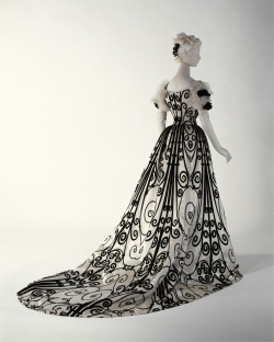 Thevintagethimble:  Evening Dresshouse Of Worth (French, 1858–1956), 1898–1900,