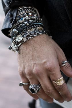 bangarangblog:  accessorize 