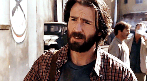 capsgrantrogers:Chris Evans in The Red Sea Diving Resort (2019)A professional movie and they still g
