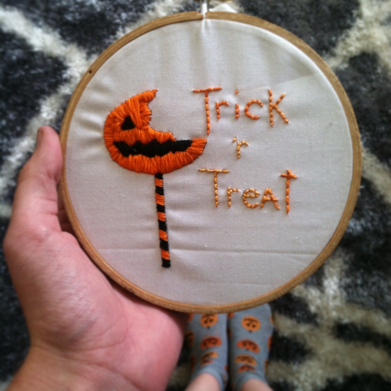 halloween-pumpkin:I’ve been in stitches all day!🎃