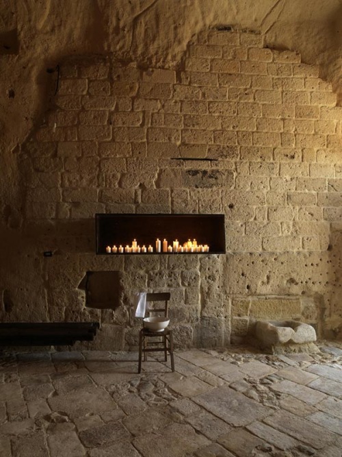 leholidaymagazine:Albergo Sextantio Le Grotte Della Civita