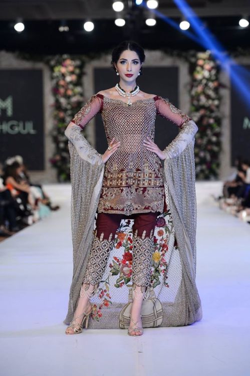 pakcouture: My absolute fav from MAHGUL at this year’s PLBW! Stunning!