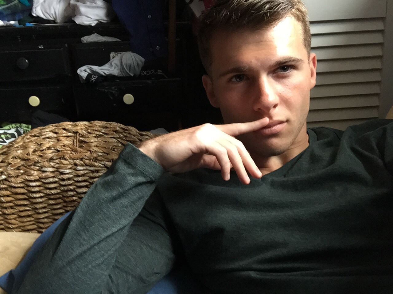 brashful:  hey i’m 18