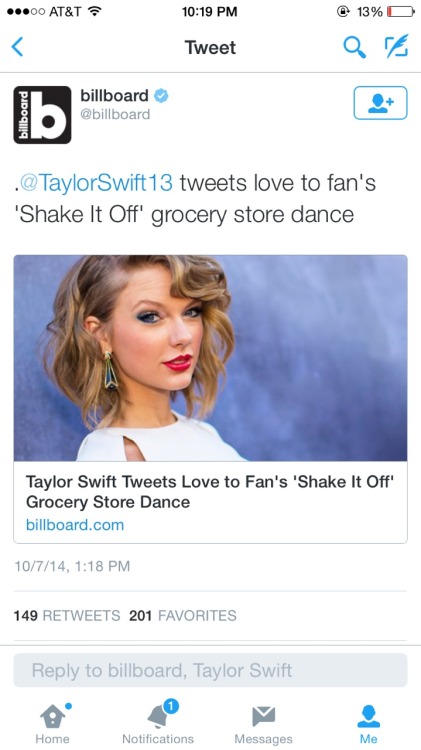 tellyouiminsane:One year ago today something really amazing happened…Taylor watched and tweeted abou