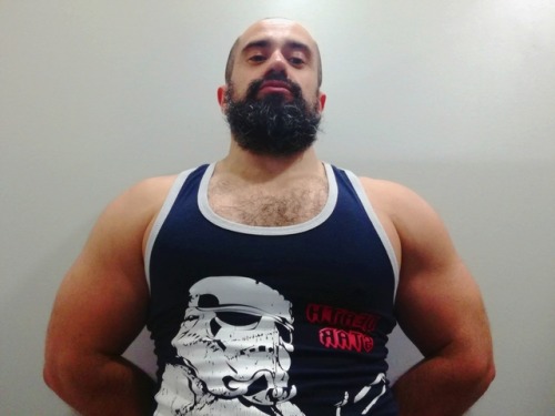 masterjoao:  BossCome worship me