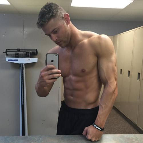 lumbrjax:  Instagram user @shanenickels http://ift.tt/1WSHCUq