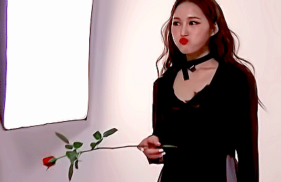 anna-something: for Dreamcatcher’s main vocal, the dorkiest queen of metal #happysiyeonday ・゜゜