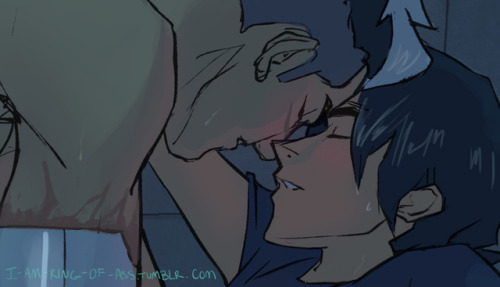 i-am-king-of-ass:Please give these two a moment of peace