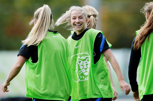 futfemdaily:Jackie Groenen of Netherlands during the national team training session at the KNVB Camp