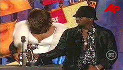 fuckmenumb:  MTV Video Music Awards 2000 