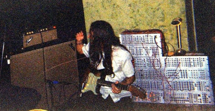 height–down:John Frusciante