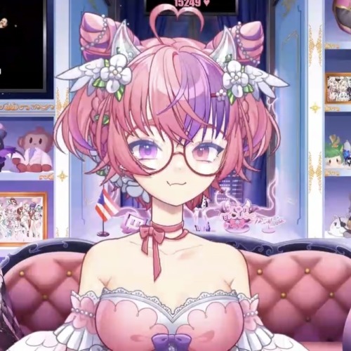 Ironmouse Or Mousey For Short Is A Puerto Rican American VTuber Who Is A Singer And Twitch Streamer!