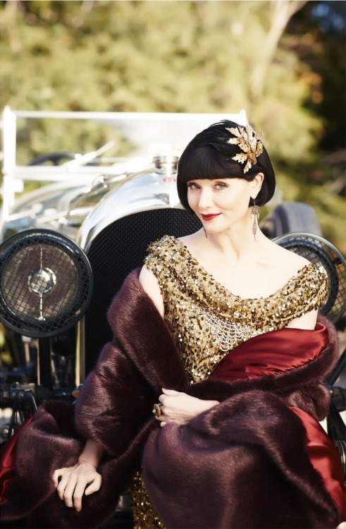 missfisherandherjack:Essie Davis as Phryne Fisher in Miss Fisher’s Murder Mysteries