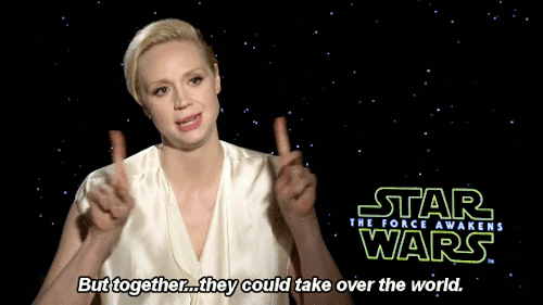 city-of-gay-angels:  Gwendoline Christie, when asked whether Captain Phasma or Brienne of Tarth would win in a fight. 