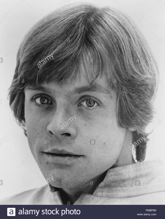 Mark Hamill Debunks the Reports that he had an Accident During the