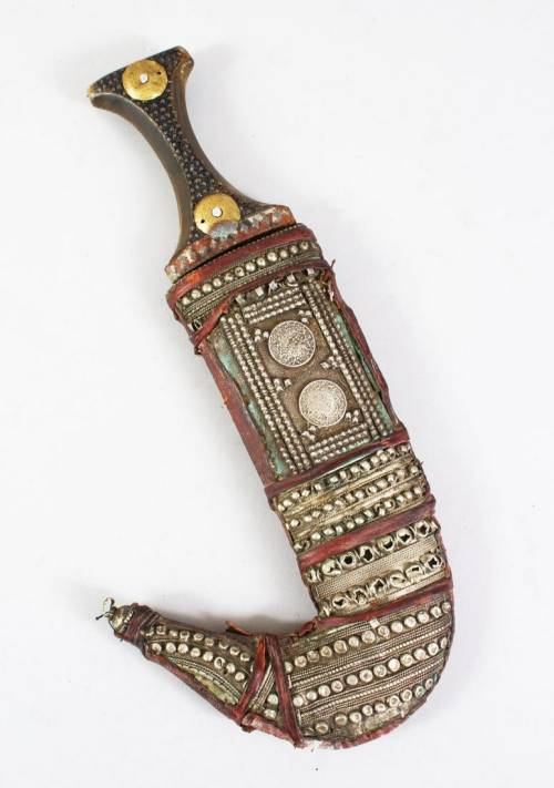 peashooter85:Arab jambiya, 19th century.from John Nicholson Auctioneers