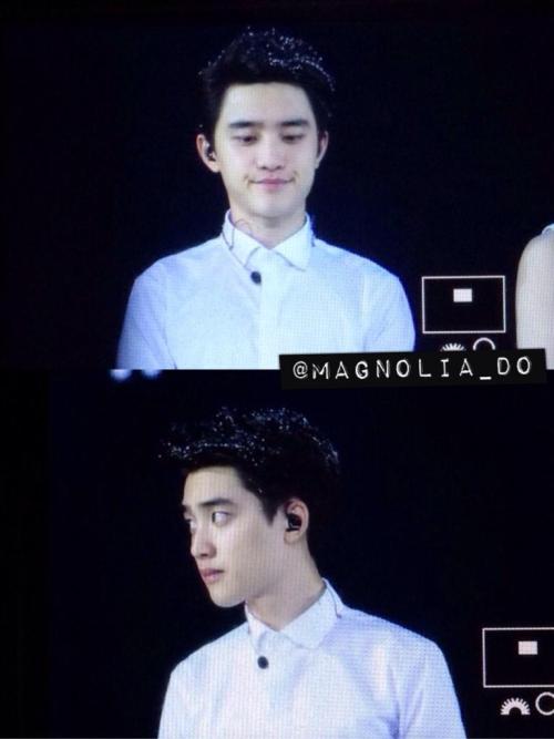 140921 EXO TLP BEIJING D.O. cr.on pic